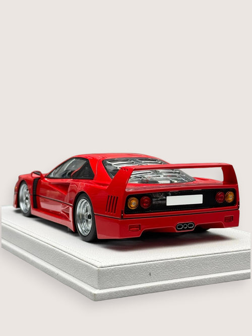 F40