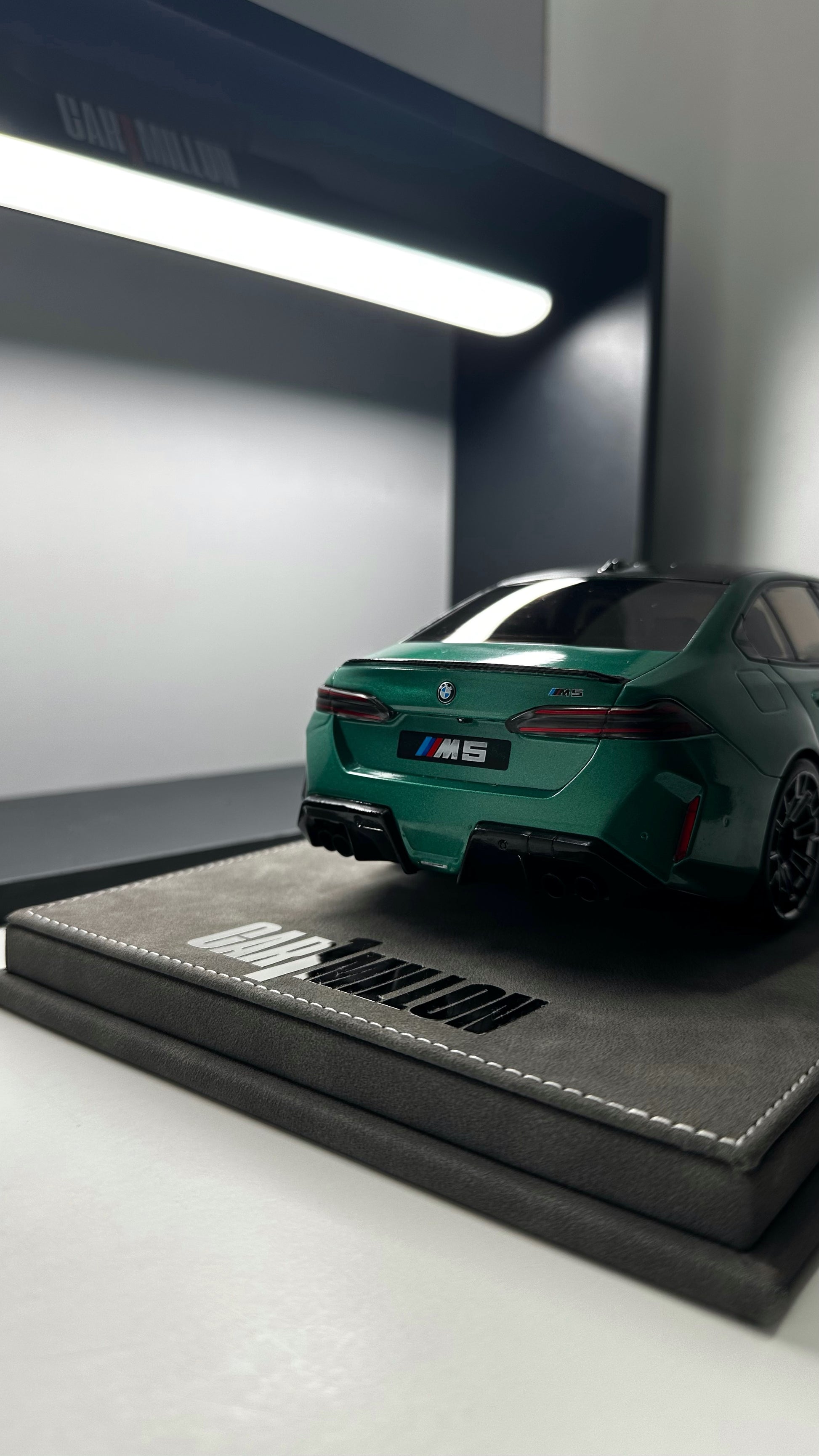 BMW M5 (G90) M 2025 Isle of Man Green Metallic