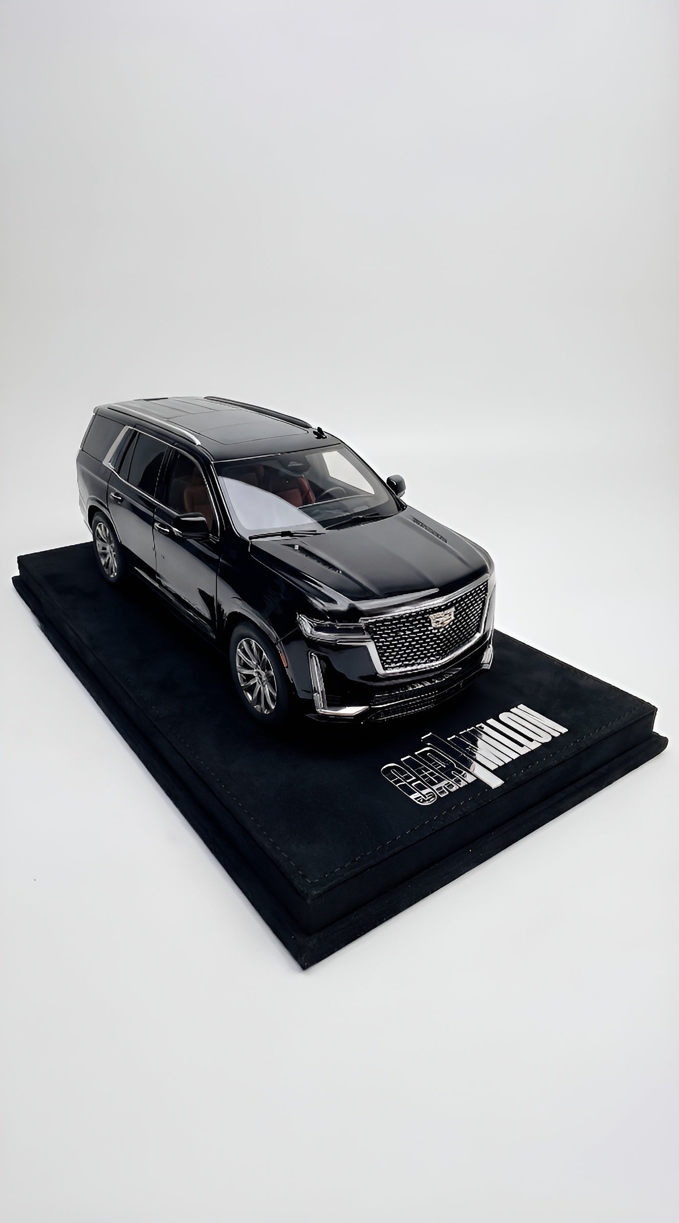 Motorhelix 2021 Cadillac Escalade  (GM T1XX)