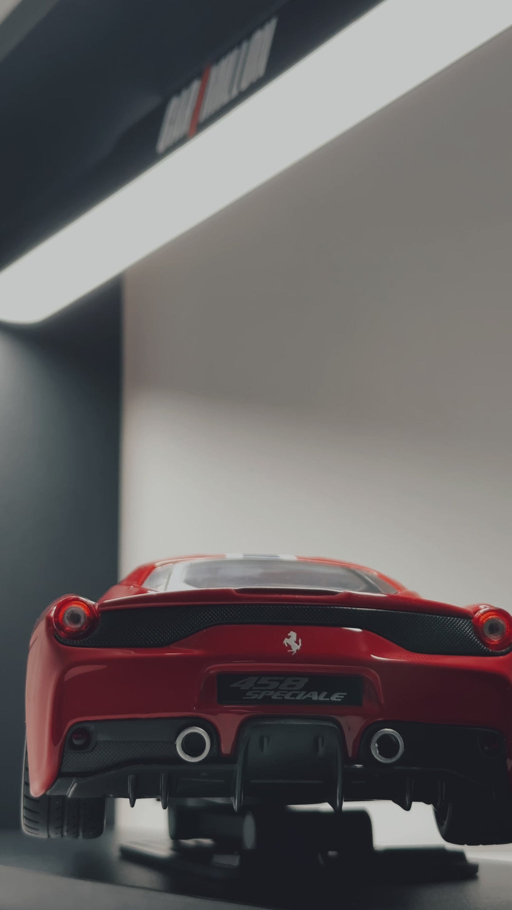 FERRARI 458 SPECIALE